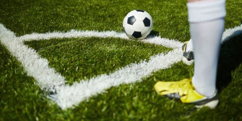 Tại sao nên chơi kèo phạt góc tại iwin?